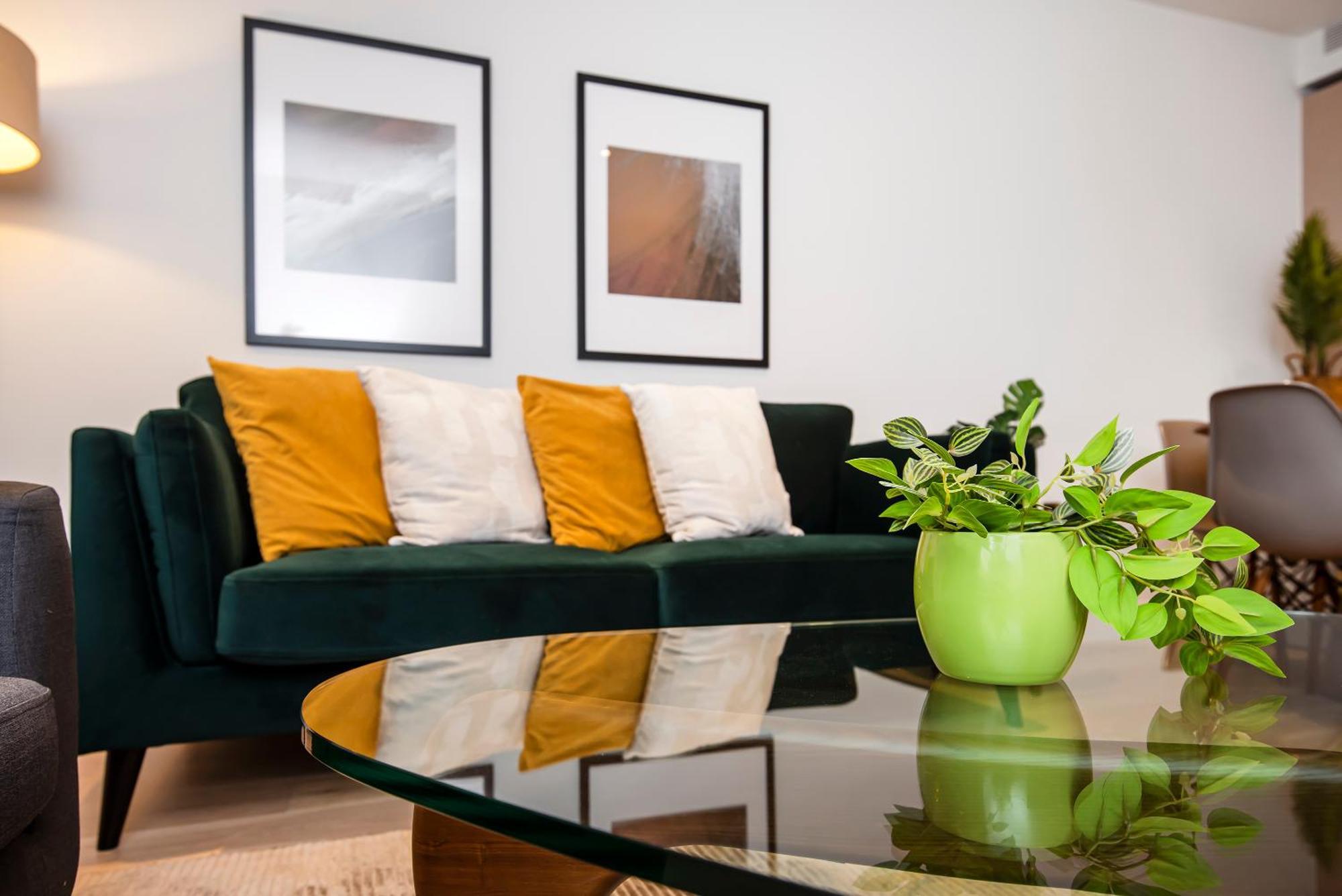 Апартаменты Stylish 2 Bed Close To Battersea Power Station Лондон