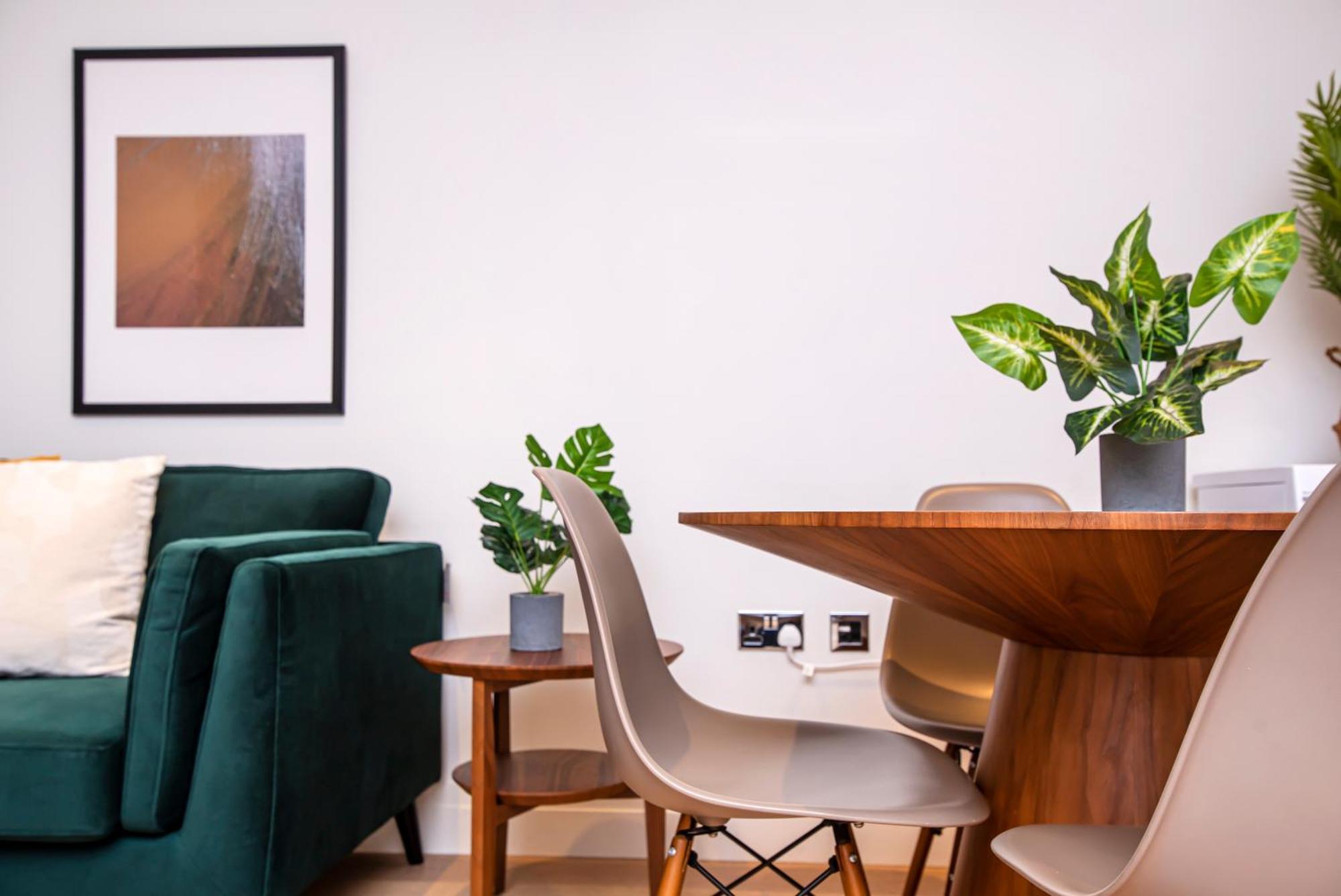 Stylish 2 Bed Close To Battersea Power Station Апартаменты *
